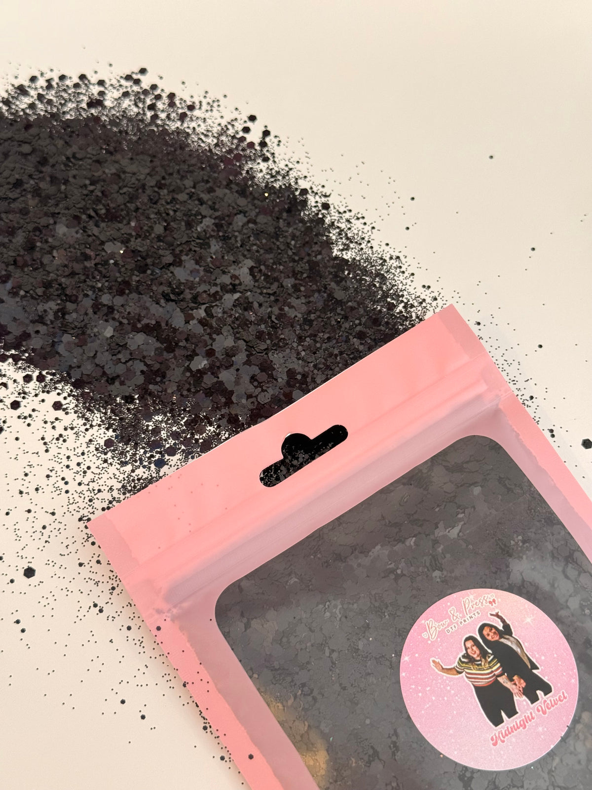Midnight Velvet – Black Chunky Hexagon Glitter Mix for Tumblers, Resin and Crafts